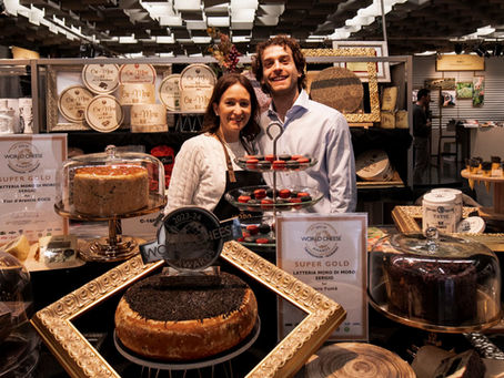 TASTE 2024 - Moro Formaggi al Taste con il miglior formaggio affumicato al mondo e due novità dove il formaggio sposa la pasticceria.