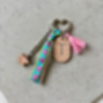 Porte-clés / grigri de sac artisanal fleur personnalisé