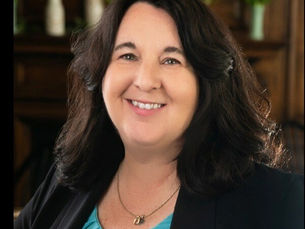 East Brown Cow and Commonwealth Hotels Welcome Stacy O’Reilly as Area General Manager