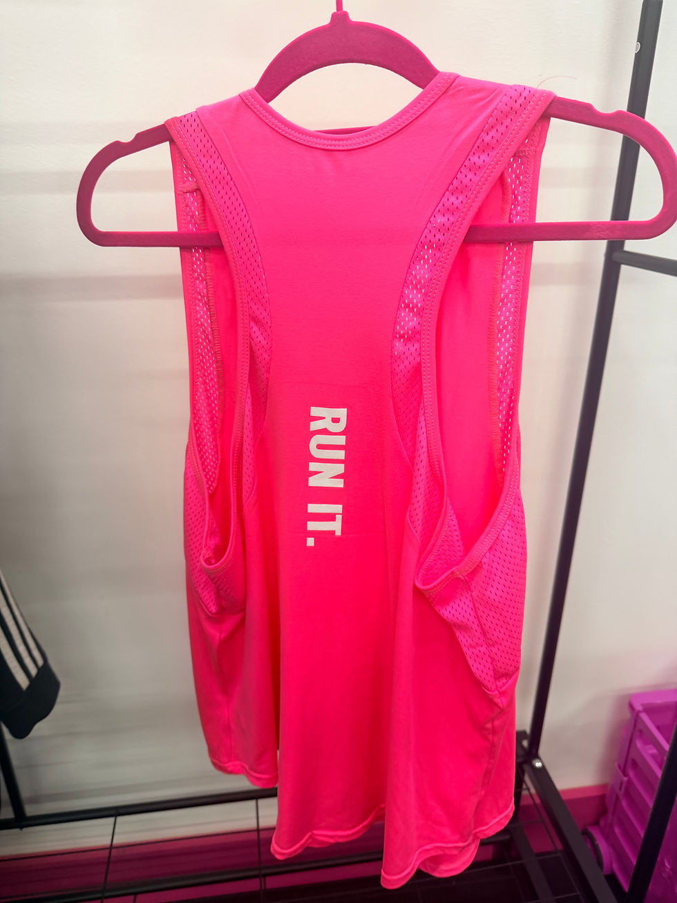 Thumbnail: Pink Mamau Ffit Runners Vest