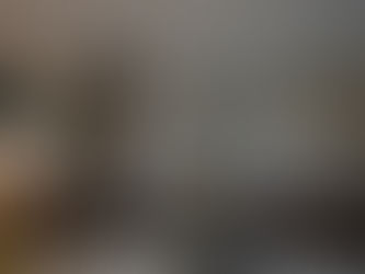 داخل عيادة الدكتور انس العبيدي
