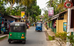Unawatuna, 15 min.