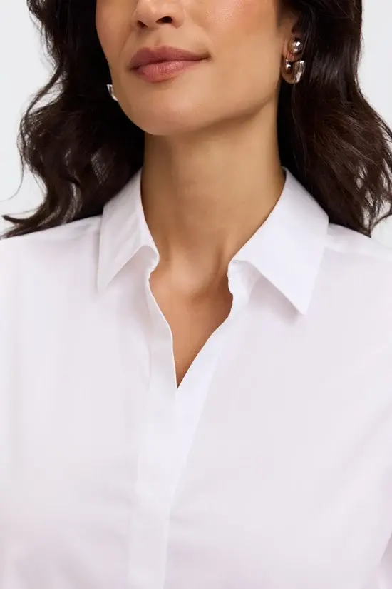 Miniature : Blouse blanche sans repassage