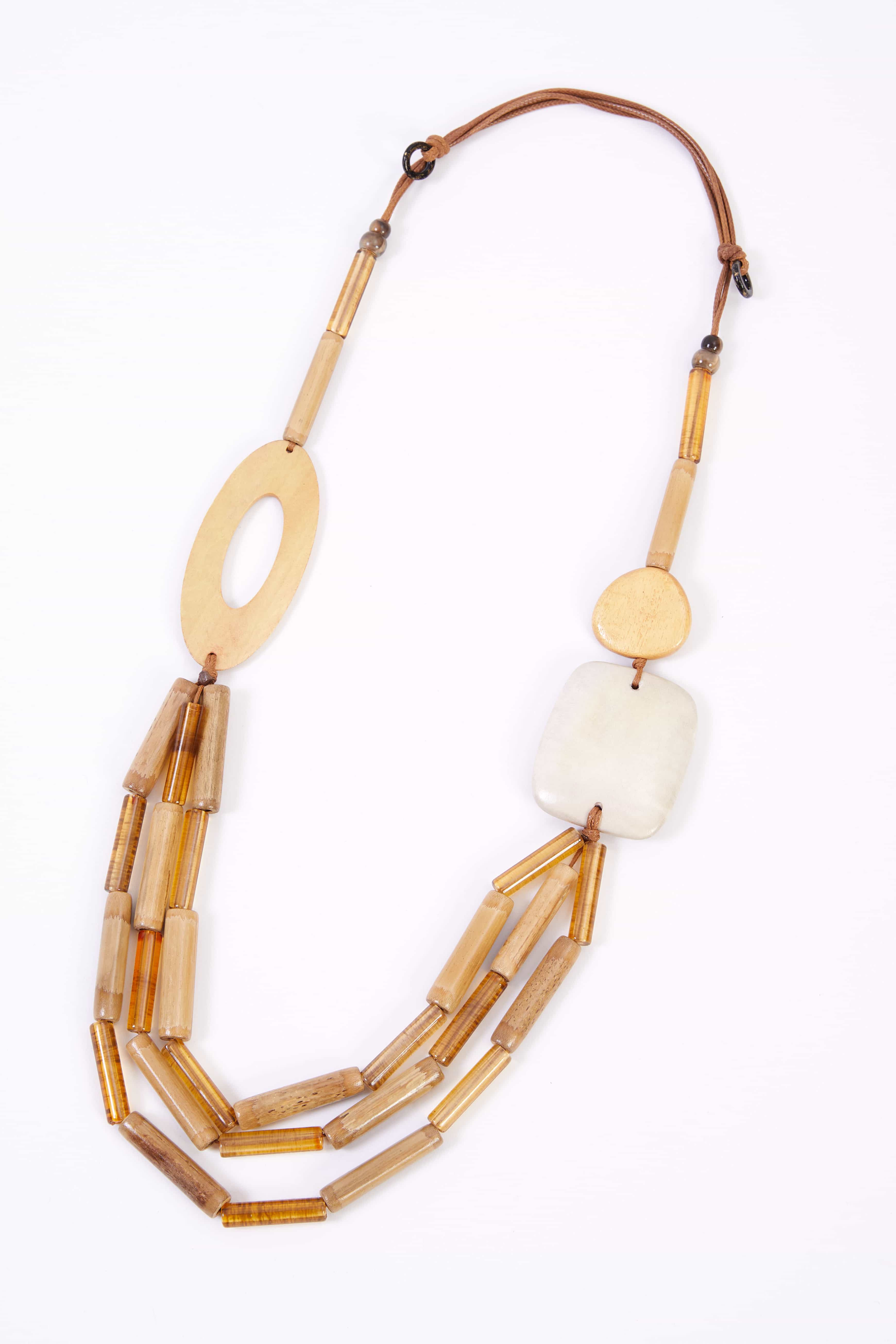 Collier en bois