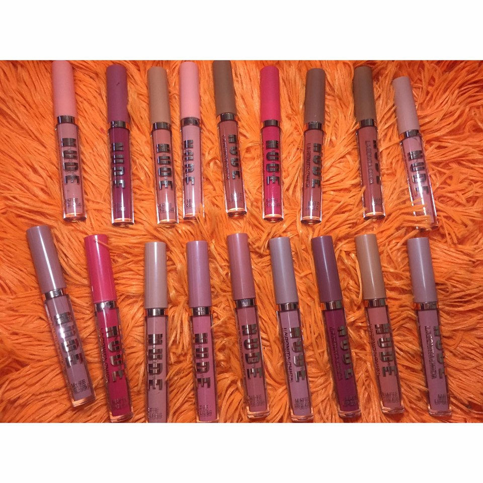 Labiales Nude