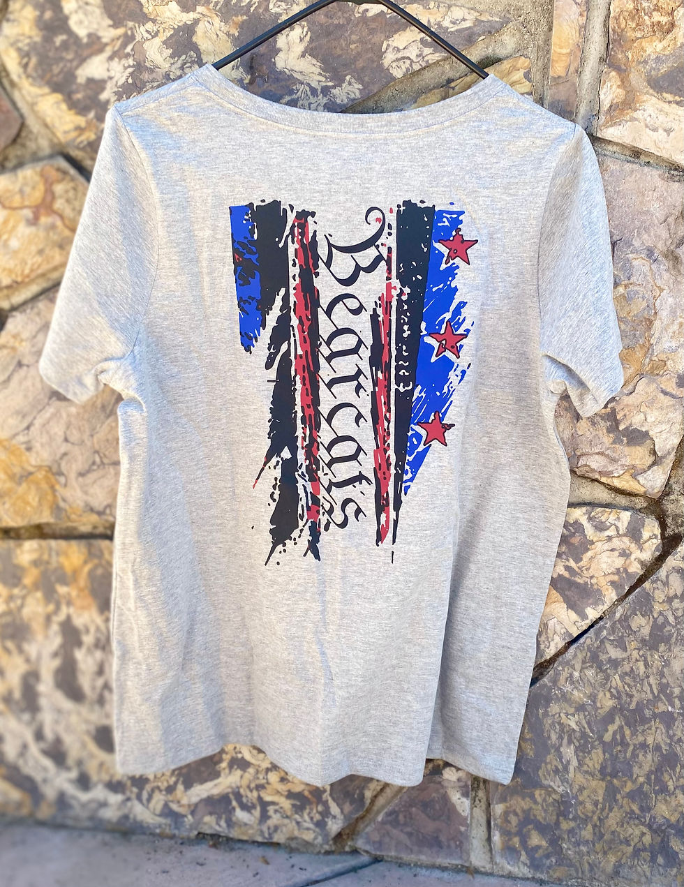 Thumbnail: Women's Grey V-neck Bearcat Shirt