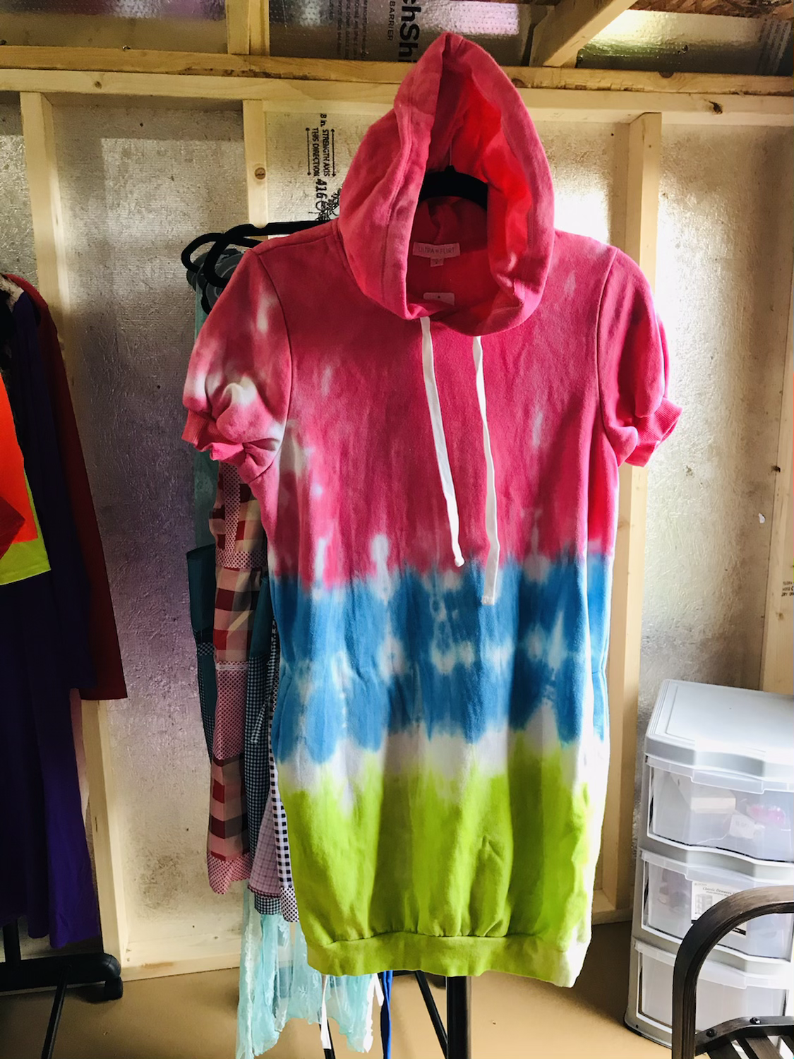 Size (XS) picture is a small