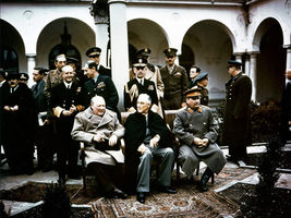 Teaser Les Roses de Yalta