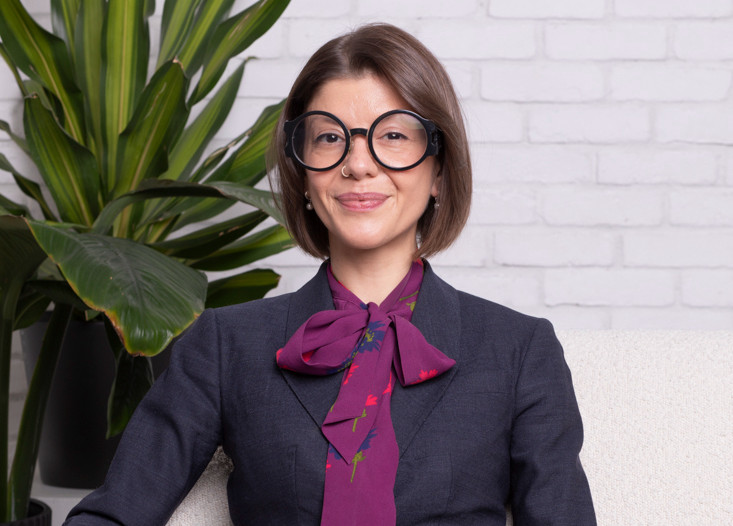 Cinthya Chalifoux praticienne en hypnothérapie_edited.jpg