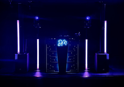 WEDDING DJ MANCHESTER DAVE MICHAELS CLASSIC WEDDING SETUP