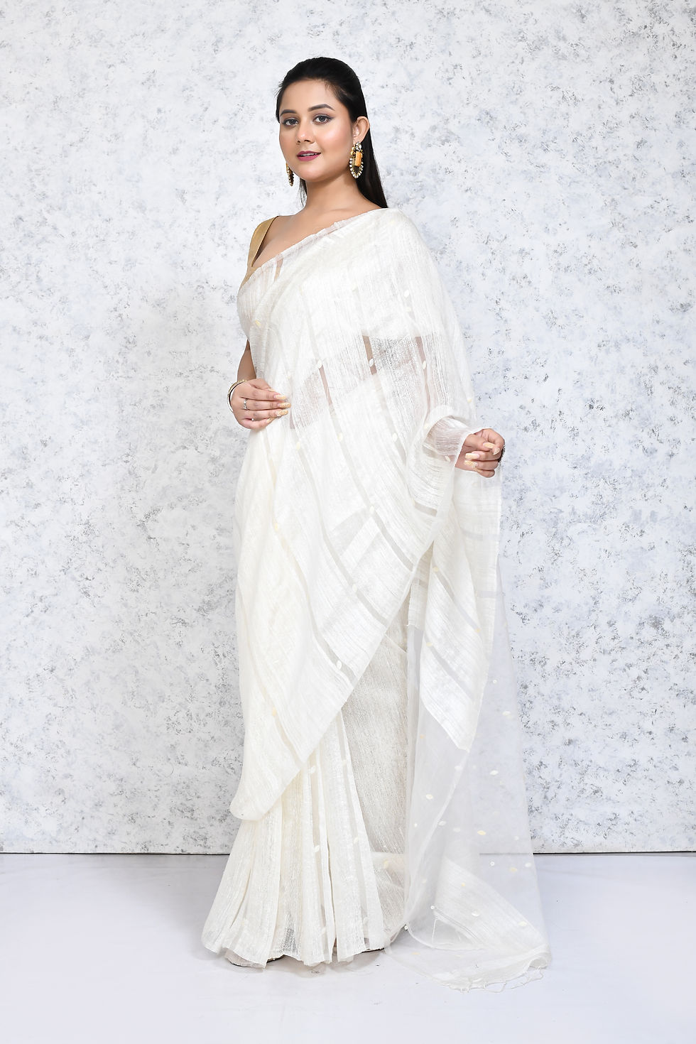 Thumbnail: Matka Saree with Resham and Shale