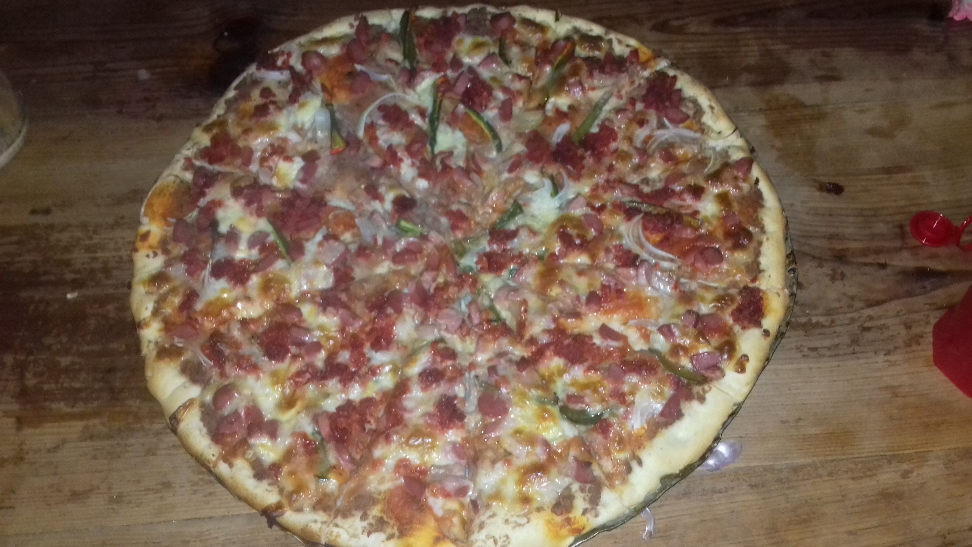 Pizza (Mexicana, Peperoni, Hawaiana)