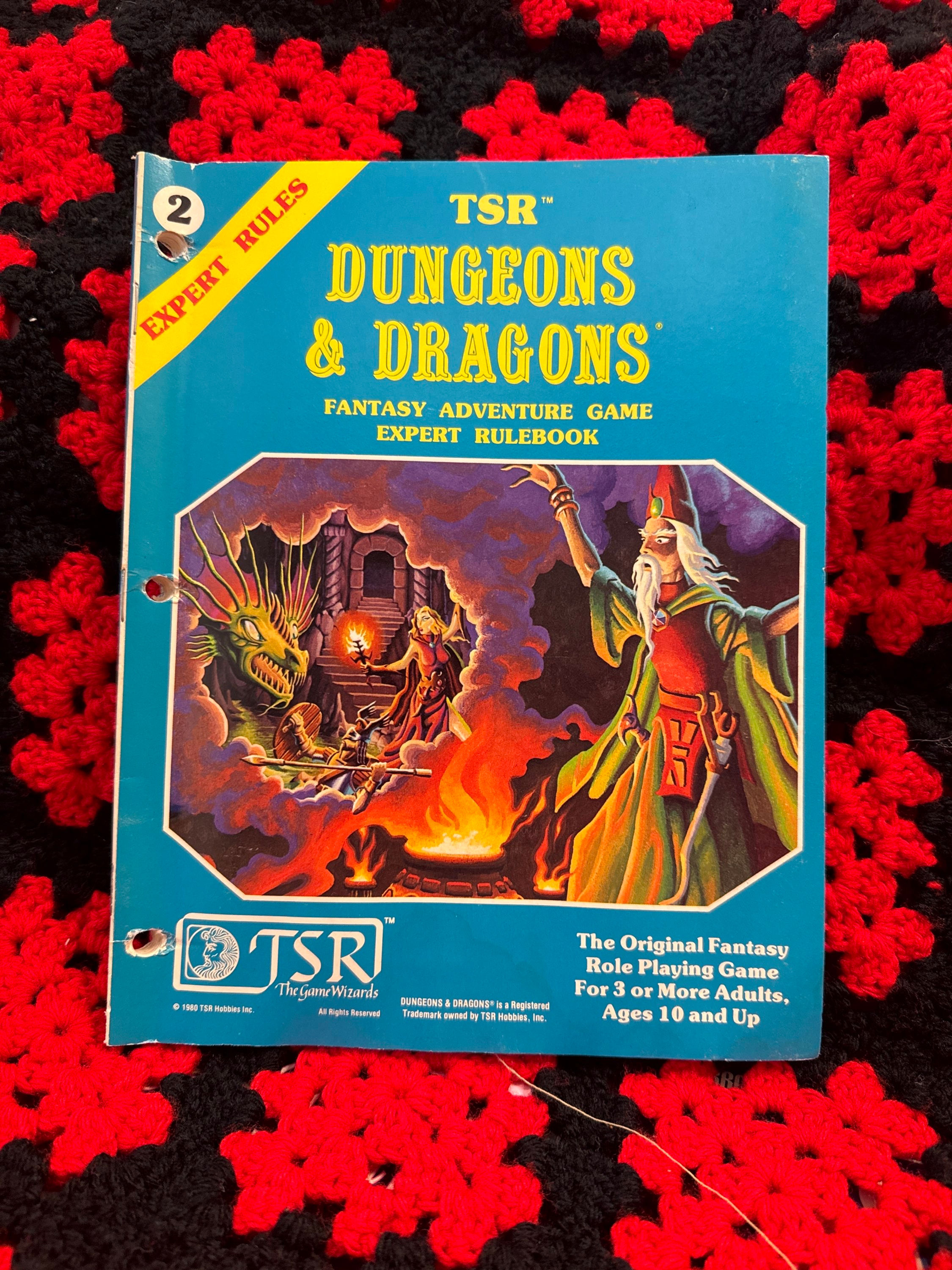 DUNGEONS AND DRAGONS TSR EXPERT RULE BOOK 2 ADVENTURE GAME FANTASY ROLE PLAYING