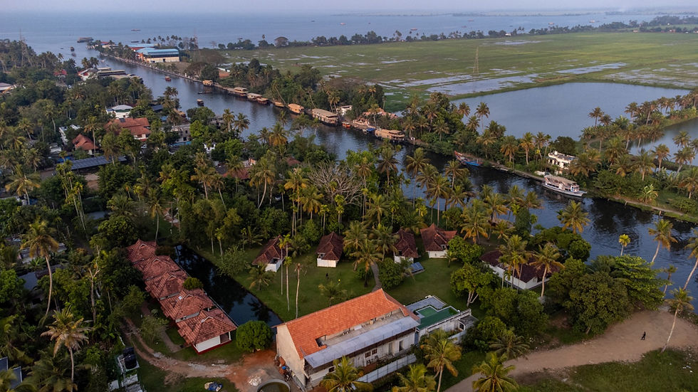 Soak in the Beauty of Kerala at the Best Backwater Resorts in Alleppey
