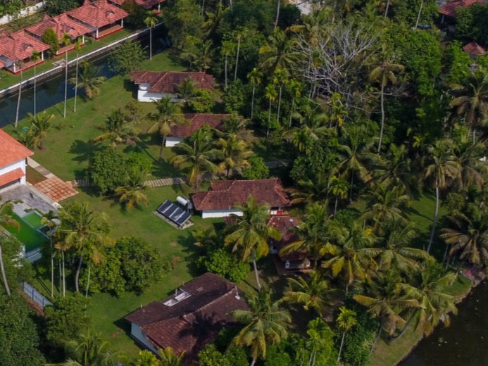 Experience Serenity at Luxury Backwater Resorts in Alleppey