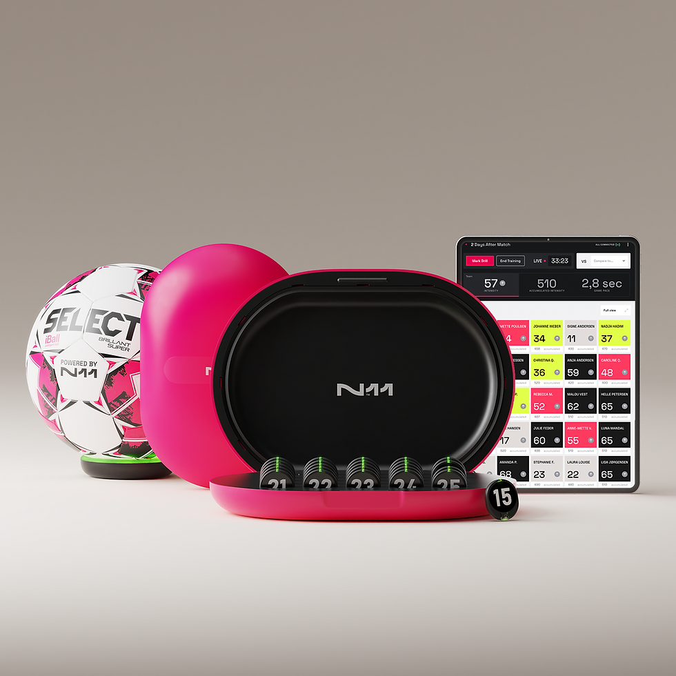 WR01key01_00_01_Next11.135_2500px square.png