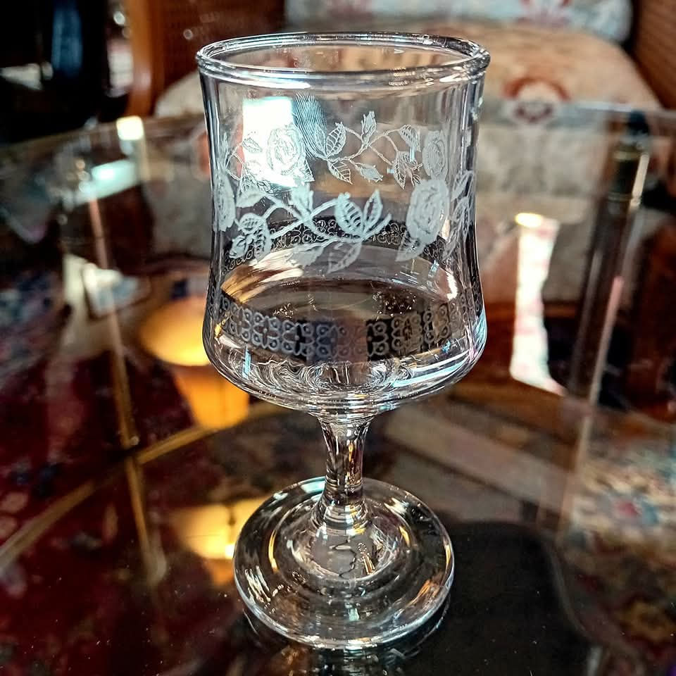 Thumbnail: Set Of 6 Crystal Sherry Glasses With Silver Jewelry   Rims