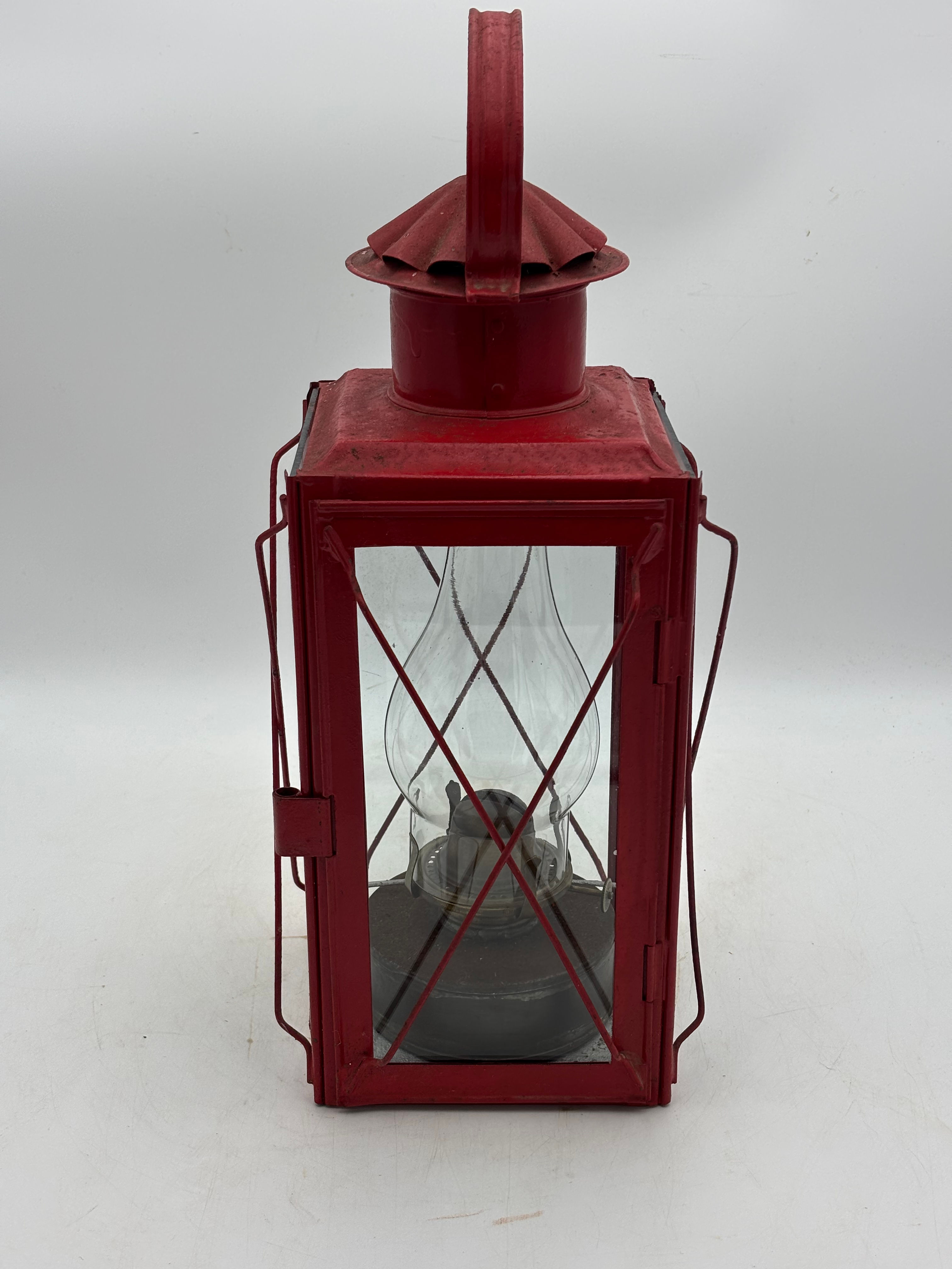 Large Antique 1920’s Oringinal Utility Carriage Oil Lamp.
