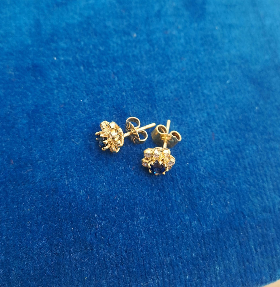 Thumbnail: Pair of 18ct Gold, Sapphire & Diamond Flower Cluster Stud Earrings