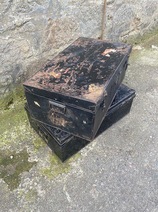 Deed or Military Metal Storage Box Furniture Locker | Strichen