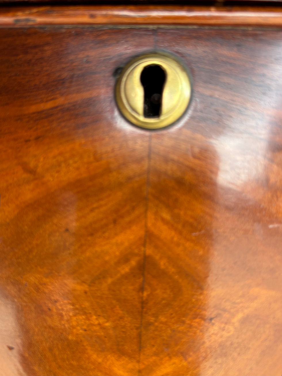Thumbnail: Ogee Mahogany Chest of drawers With Large Topper & Storage Drawers.
