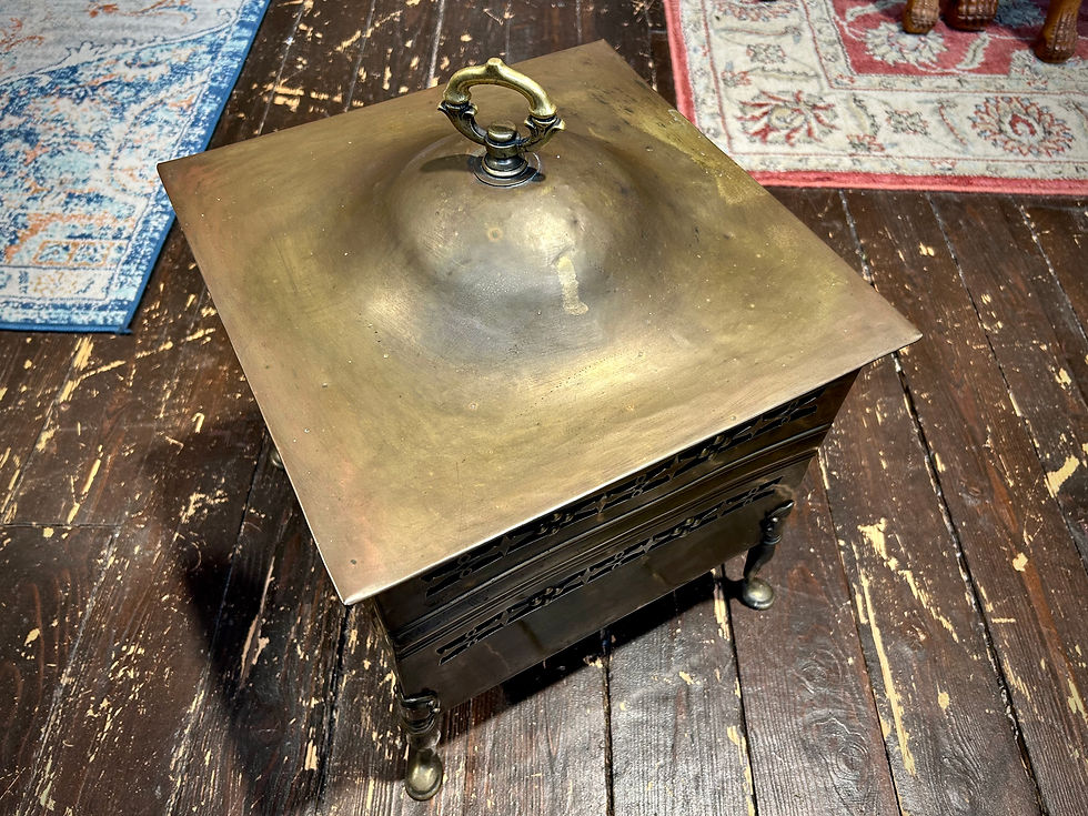 Thumbnail: Early 20th Century Edwardian Brass Fretwork Lidded Coal Box/Planter 
