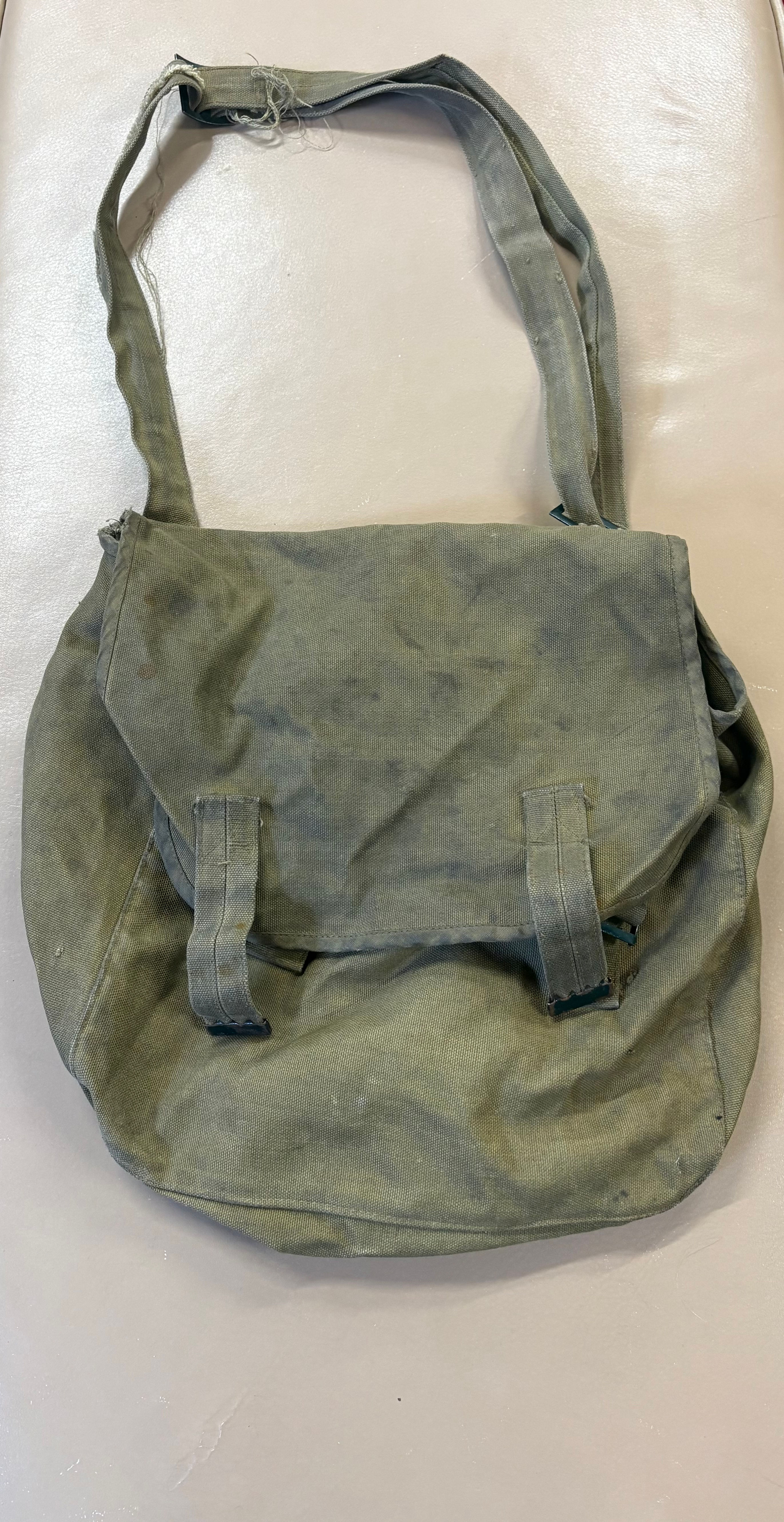 Vintage Iraqi Gas mask Pouch Brought Back During the Gulf War Militaria