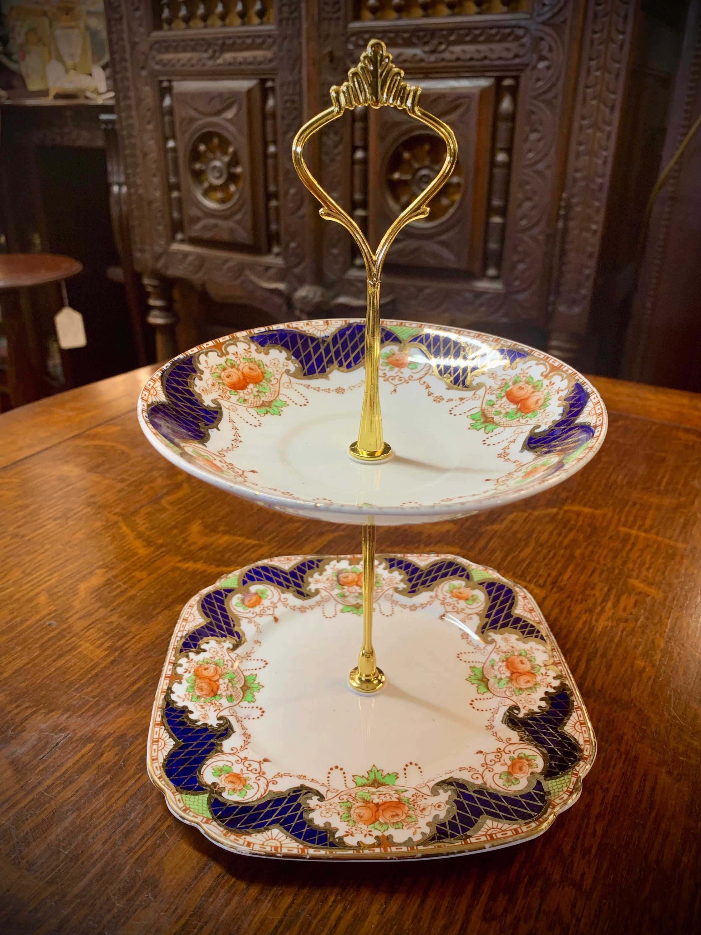 Wellington Bone China  2 tier cake stands