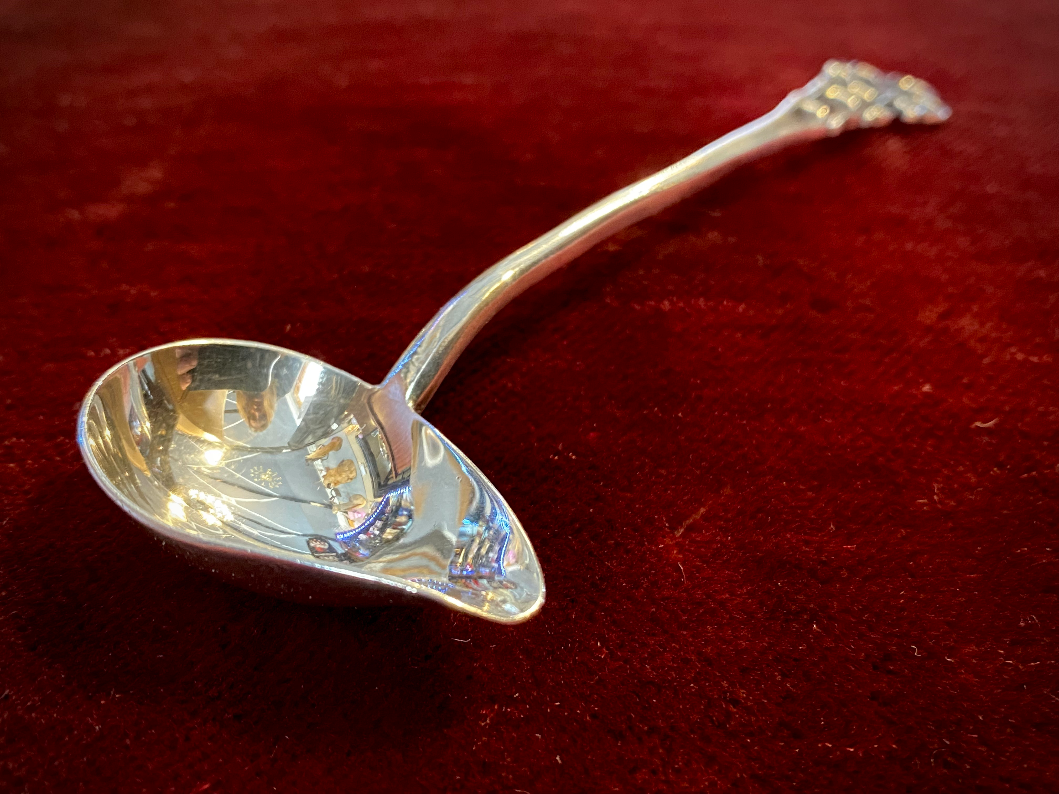 Thomas Bradbury & Sons S.P Sauce Ladle Silverware 