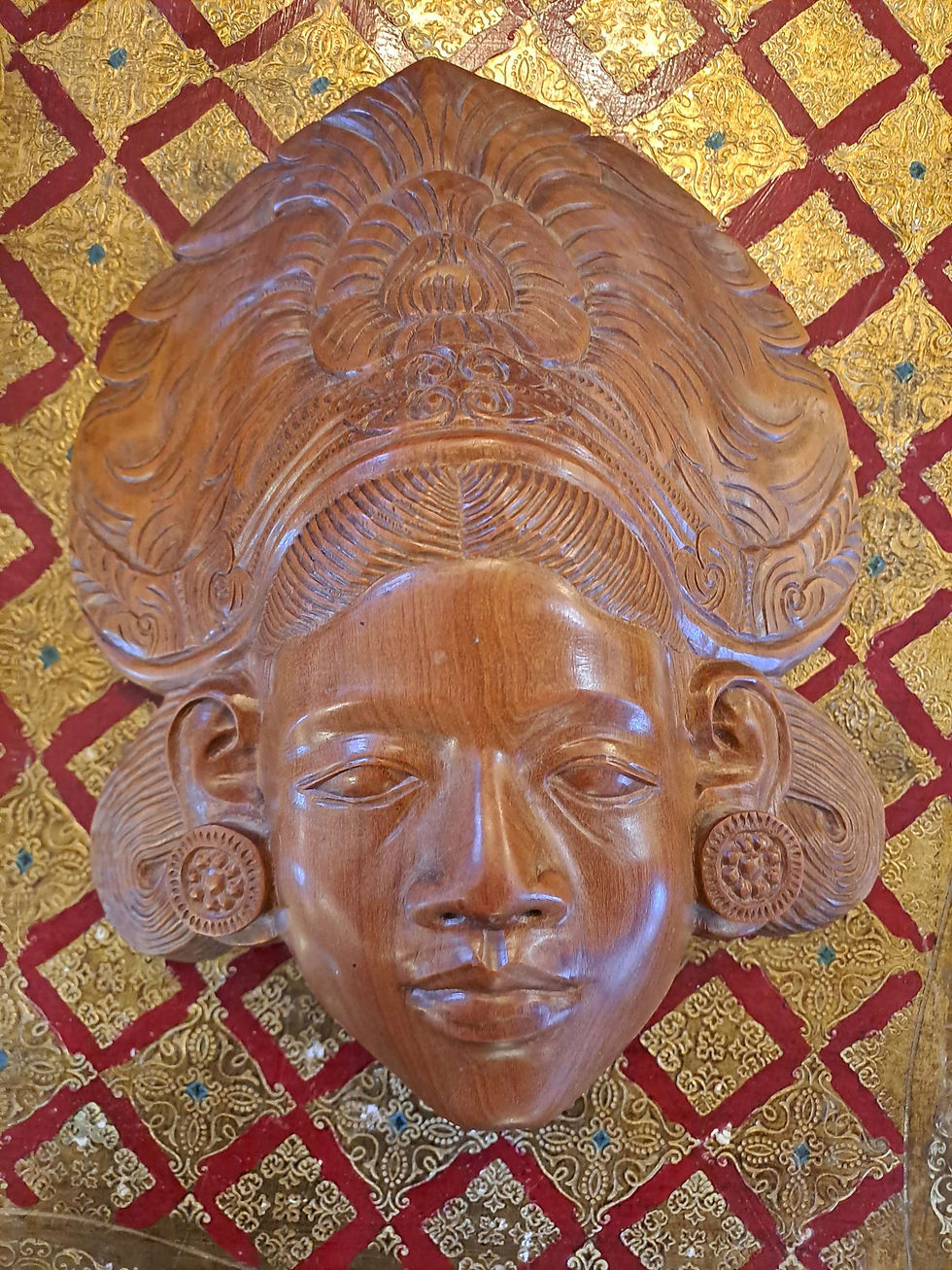 Wooden Carved Face Wall Hanging Strichen Antiques