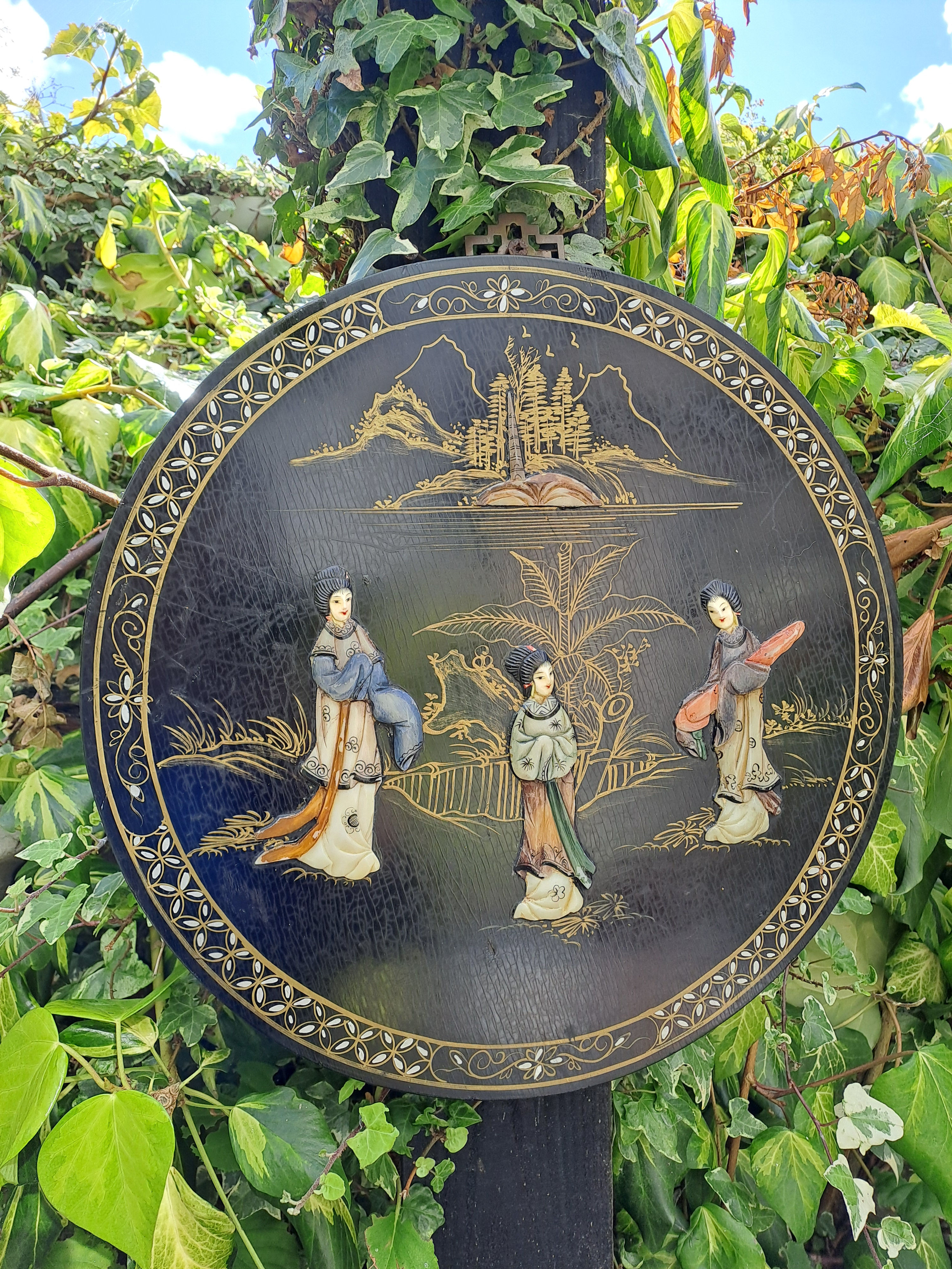 Vintage Chinese Lacquered Circular Wall Plaque