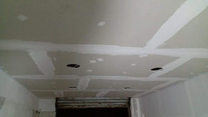 Forro de PVC ou Gesso: Qual é Melhor? Comparativo Completo