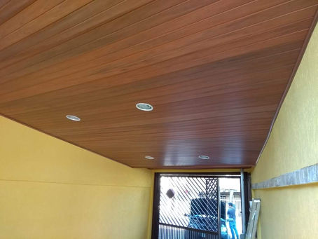 A Elegância Sustentável do Forro PVC Madeirado Gigaplast: Um Toque de Natureza na sua Residência