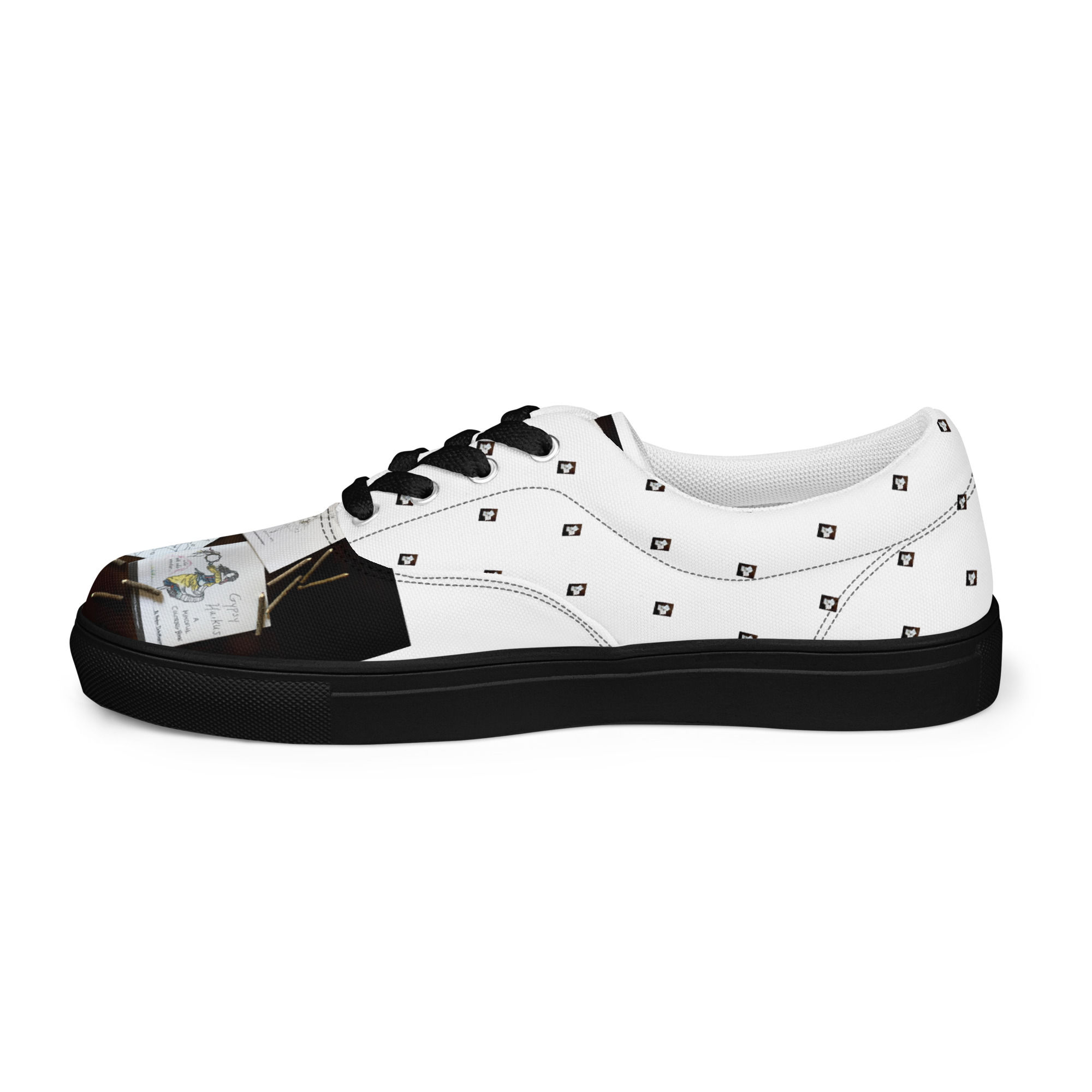 women’s lace-up canvas shoes