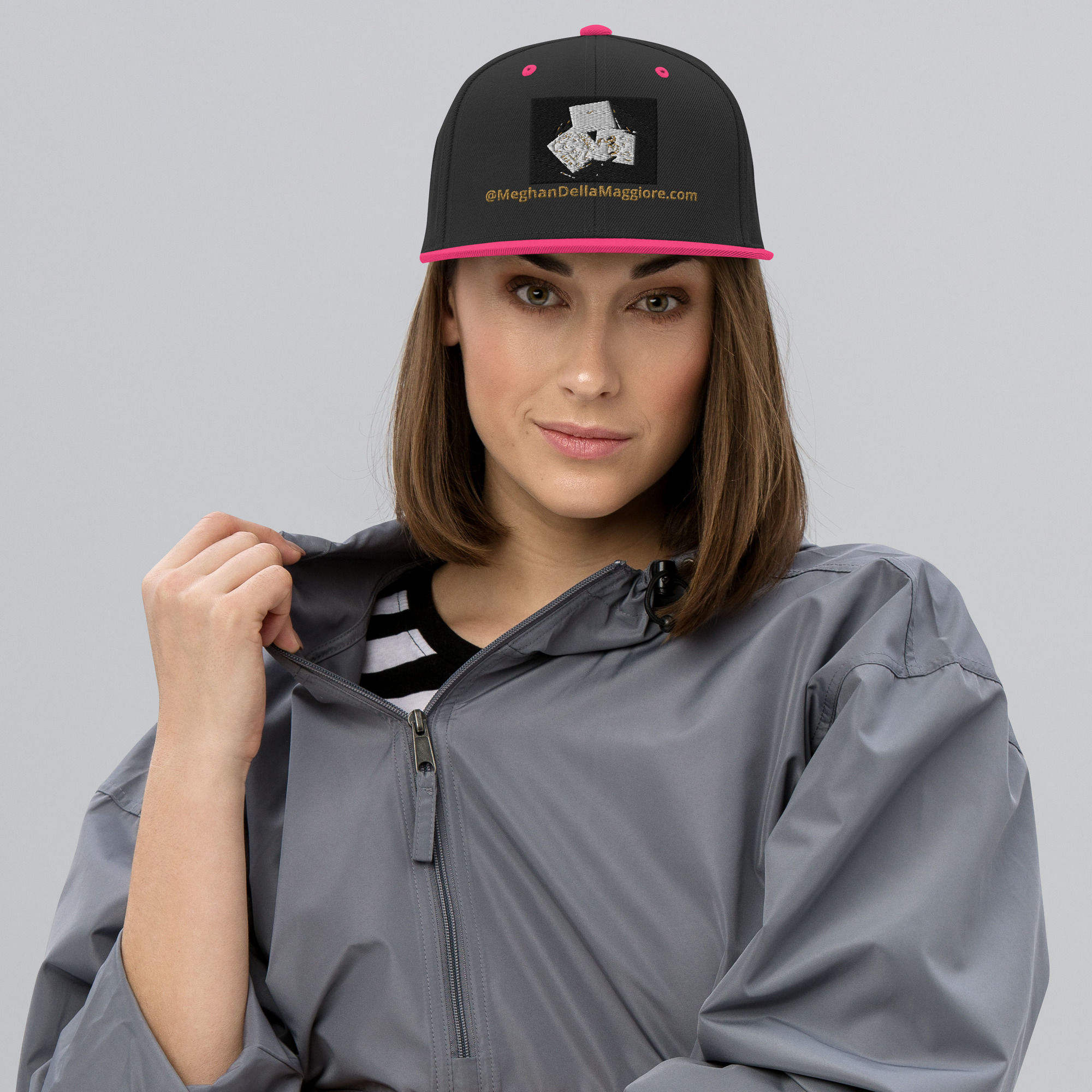 snapback hat