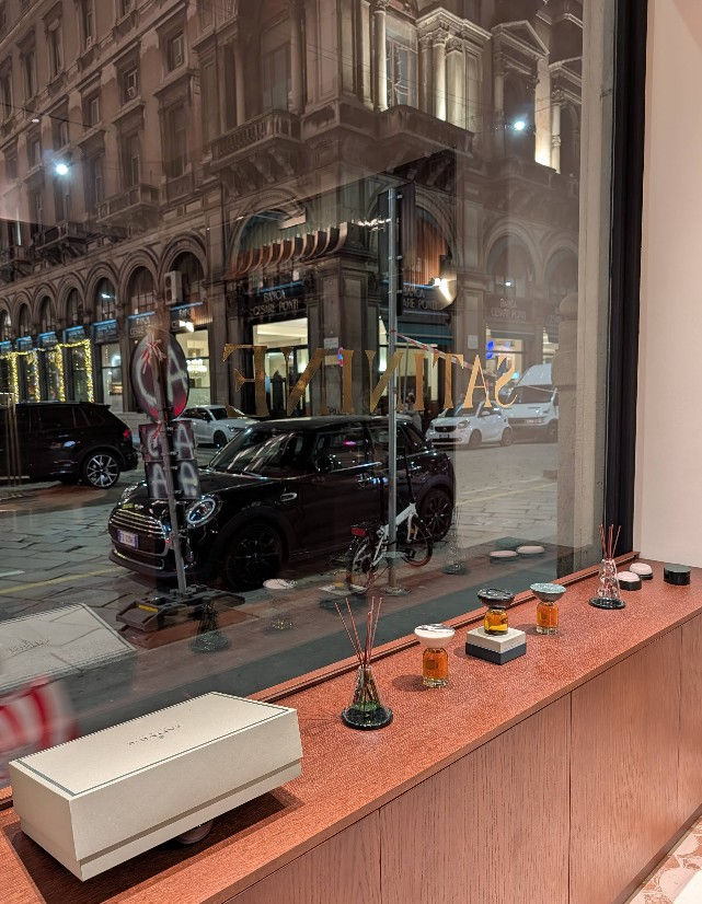 Profumeria Satinine - 9.jpg