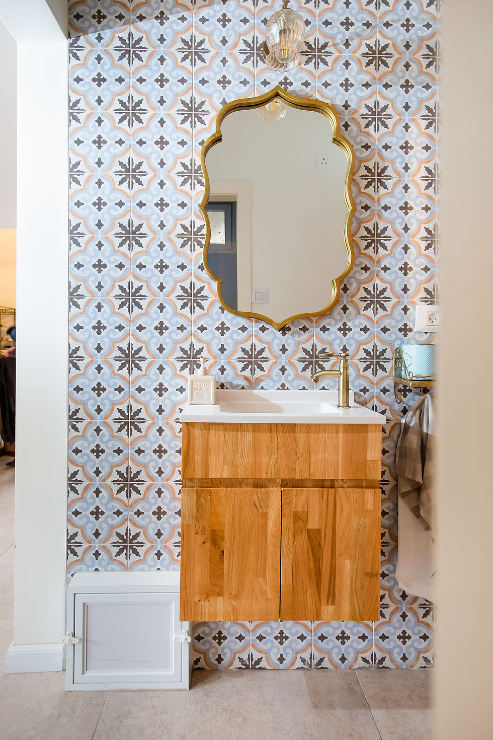 Powder room