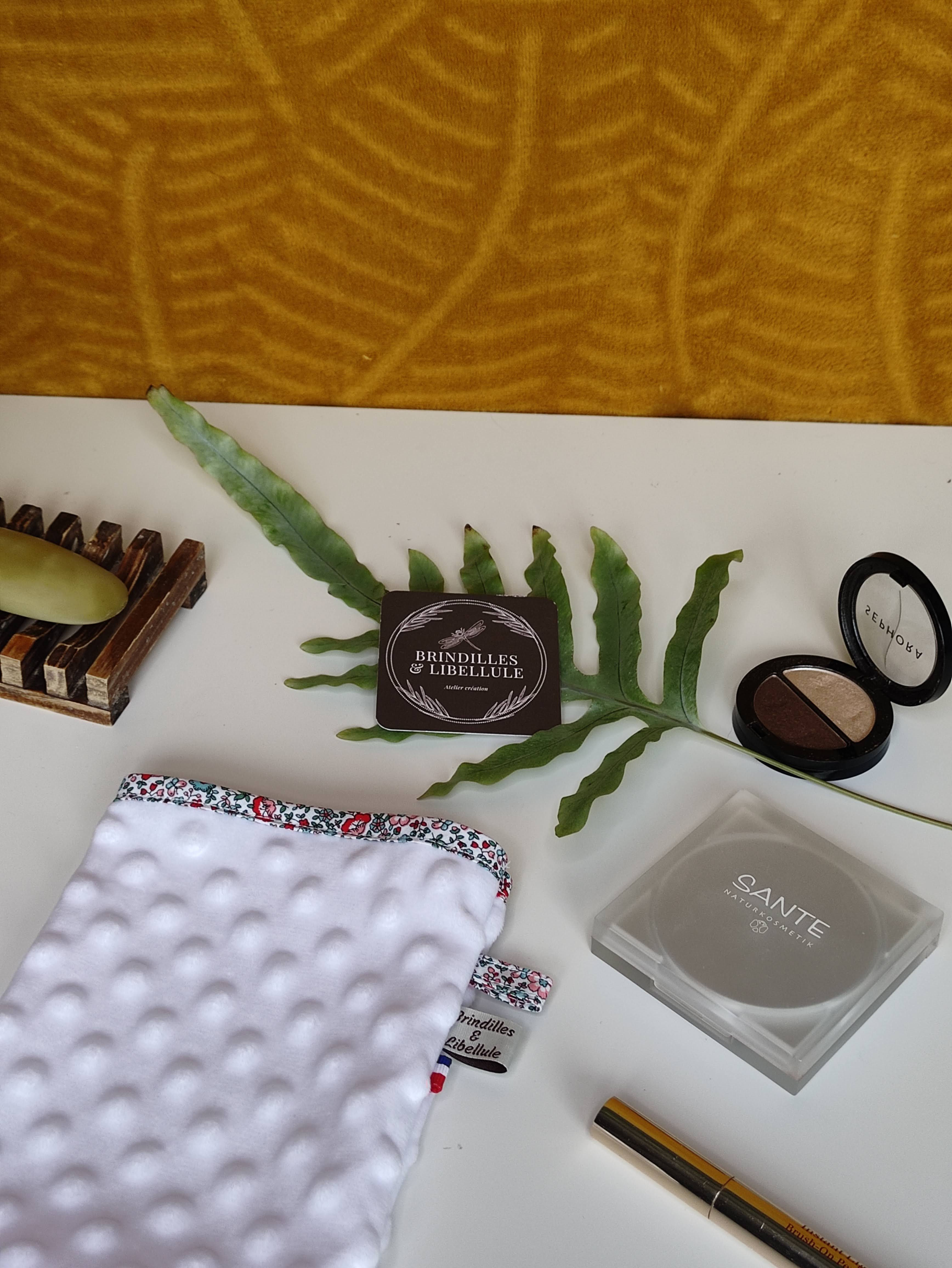 Gant démaquillant à l'eau - Fleurs turquoise