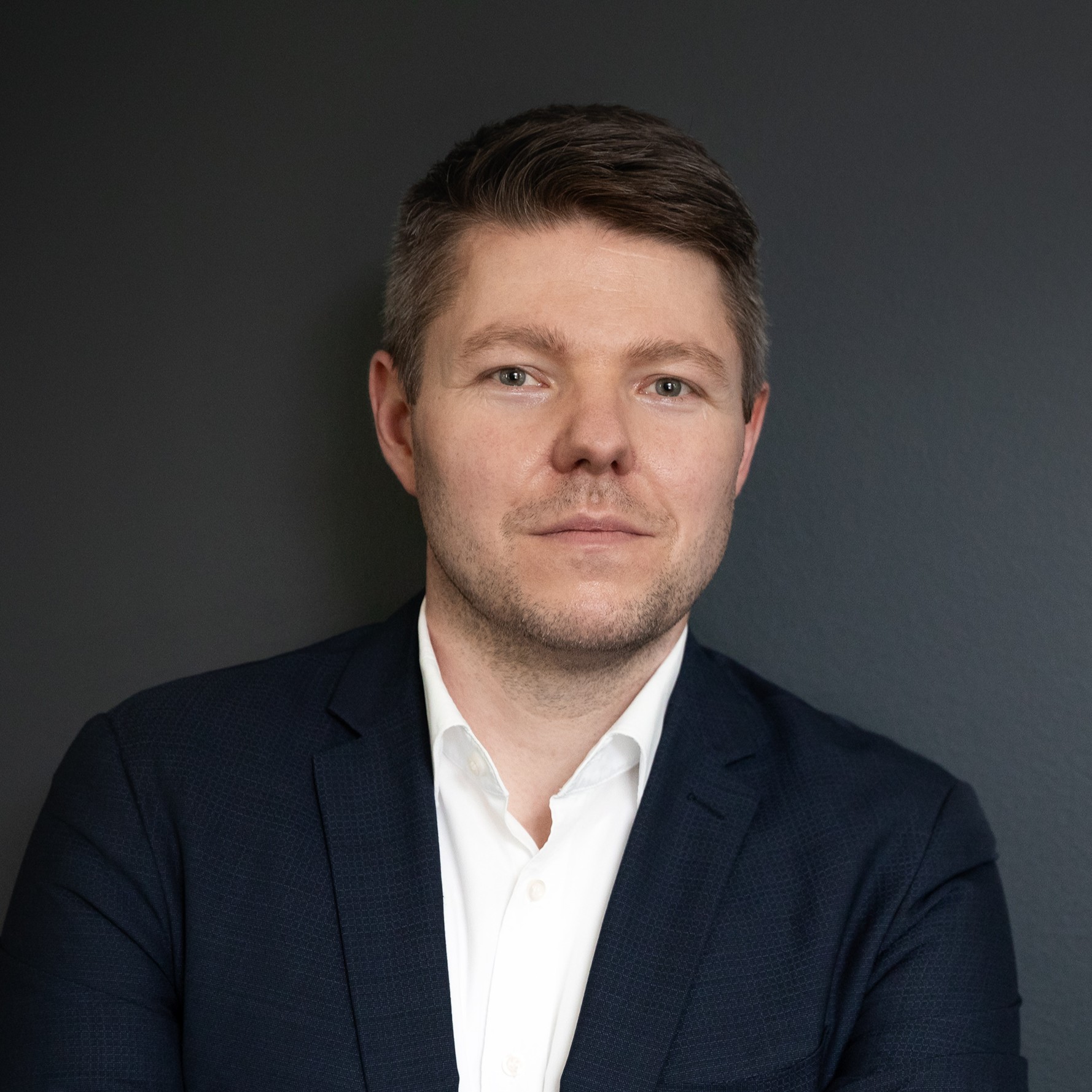 Nils Schaupensteiner.jpg