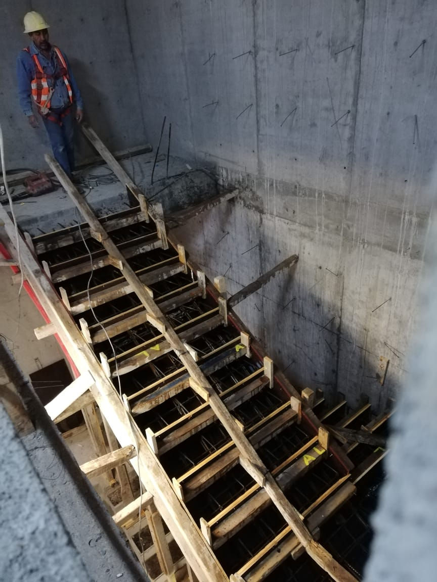 ESCALERAS-2