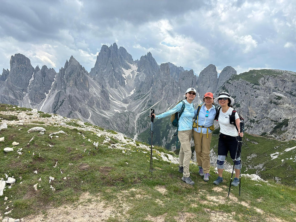 Hiking with hotel comfort
From Ortisei to Cortina d'Ampezzo