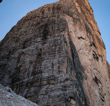 Climbers approaching the Spigolo Dibona on Cima Grande di Lavaredo