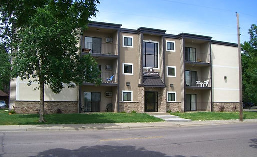 1313 Como Ave SE