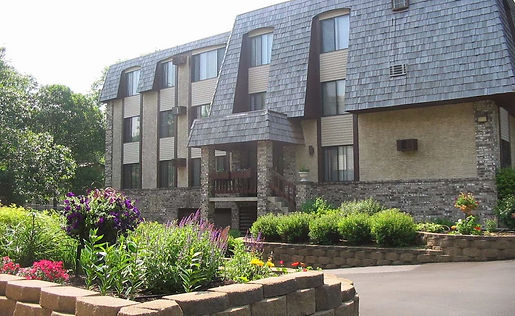 Xerxes Manor Apartments