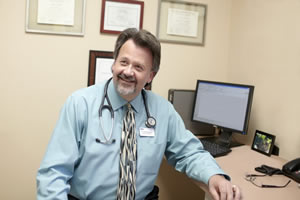 Dr. Phil Bergman, a Bedord Hills, N.Y., veterinary oncologist, has long prioritized concern for patient pain not only when pets are hospitalized but while they are at home, too.