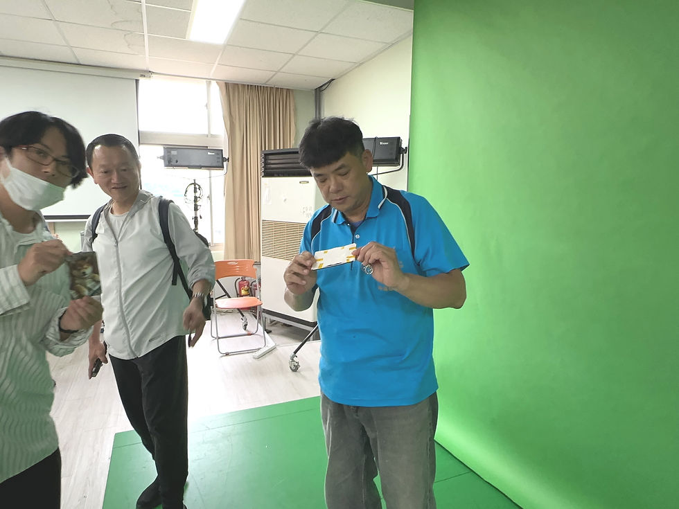 台北城市科技大學AI × AR × 自媒體,為應用外語教育開啟全新的教學想像AI文創授課畫面