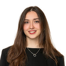 Lina Baumann_AVATHUS Immobilien Marketing