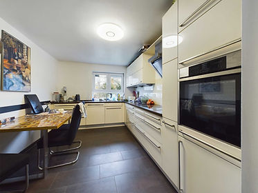 küche-Haus -mit-garten-bilfingen-kämpfelbach-avathus-bretten-bruchsal-karlsruhe-pforzheim