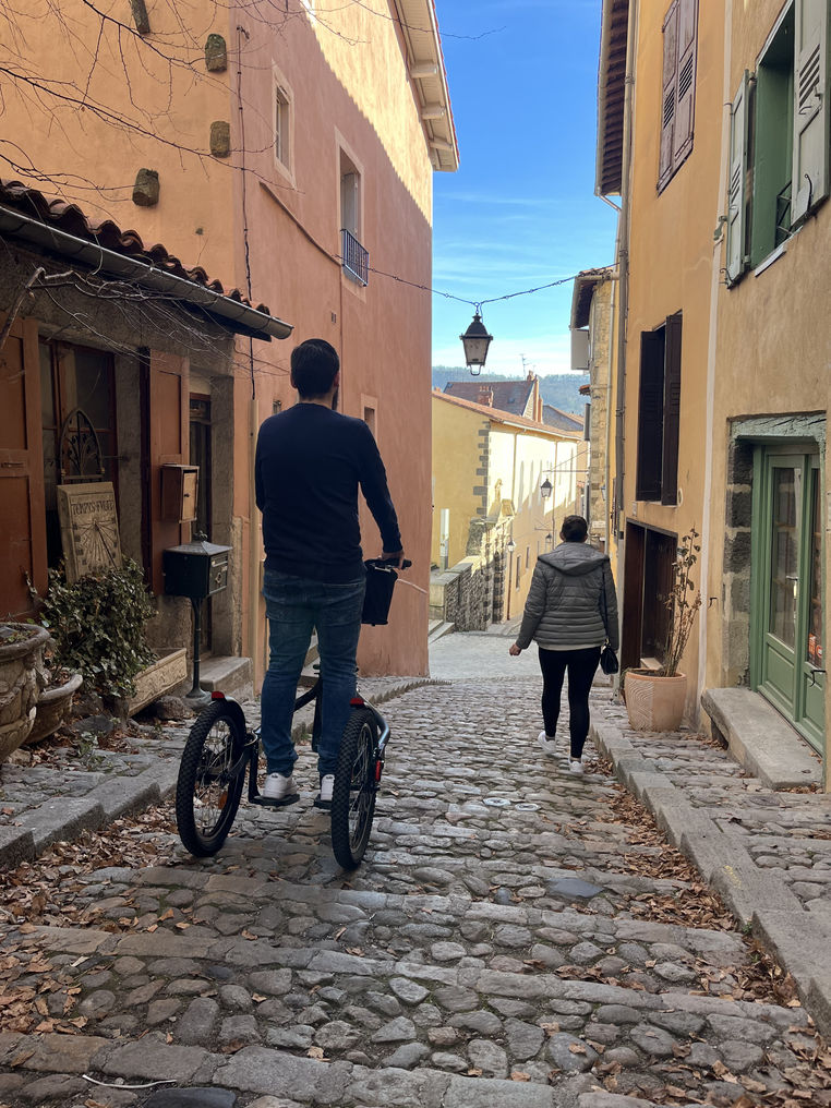 Vélo Cyclodebout dans les rues du Puy