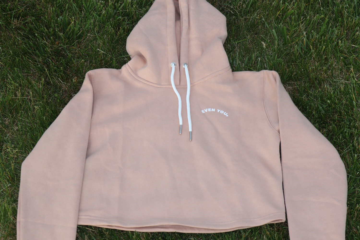 EY Women’s Cropped Hoodie